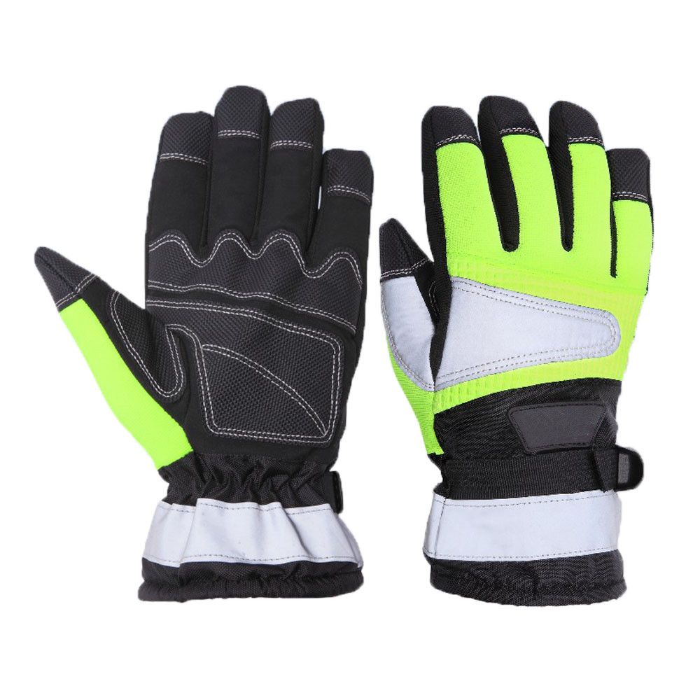 0056 Customized Ski Gloves