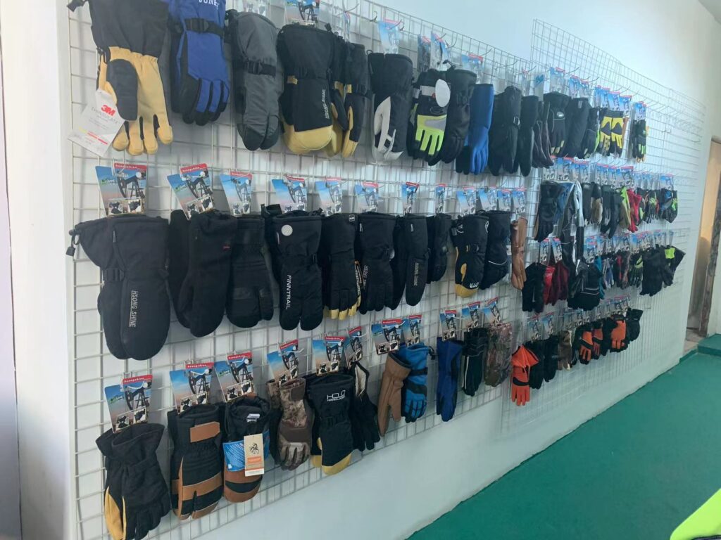Gloves Manfacturer